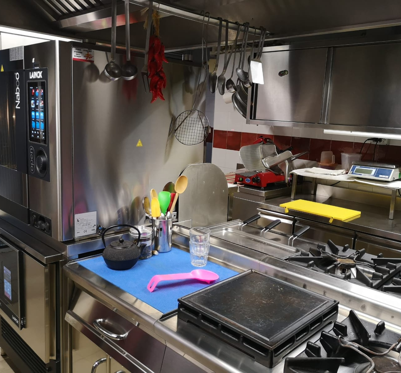 riprogettazione cucina del ristorante la colubrina