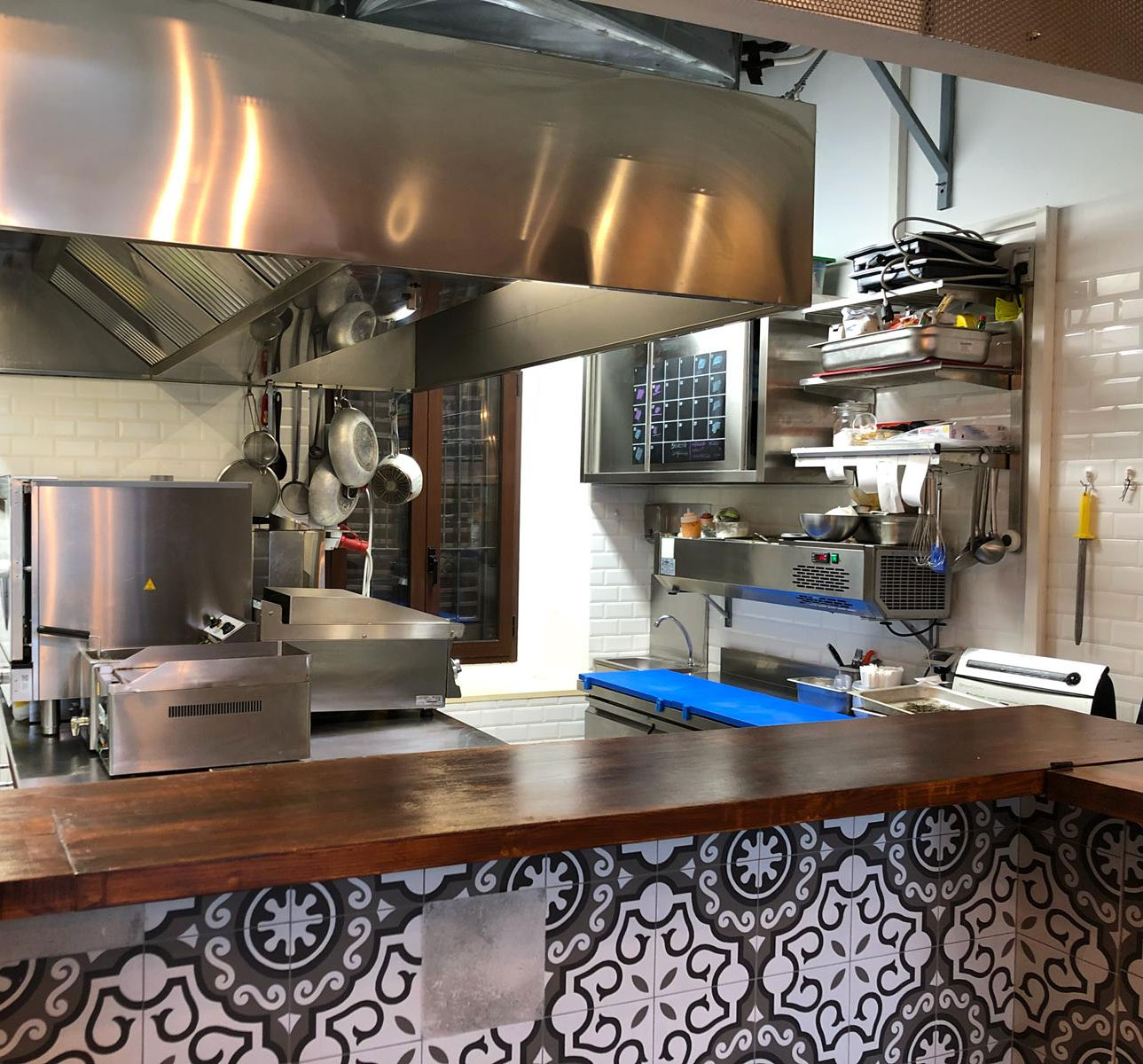 progettazione cucina per ristorante santo taco a milano