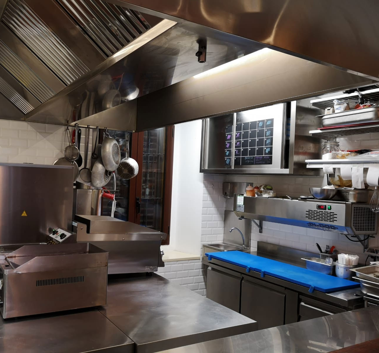 progettazione cucina per ristorante santo taco a milano
